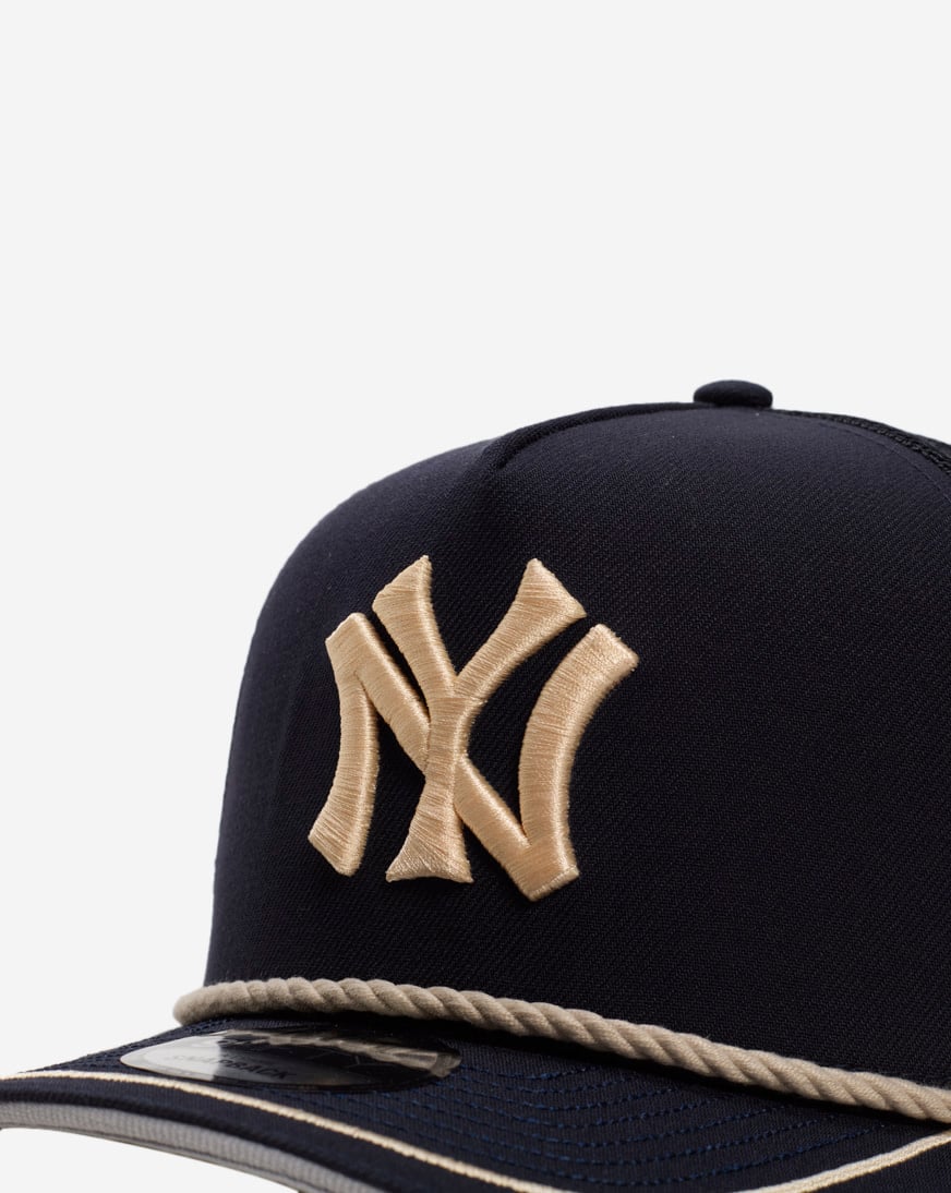 Shop New Era 9Fifty New York Yankees Rope A-Frame Snapback Hat