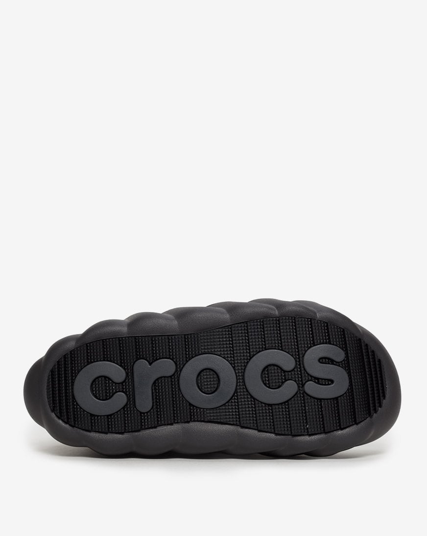 Shop Crocs Overpuff Shorty 211562-001 black | SNIPES USA