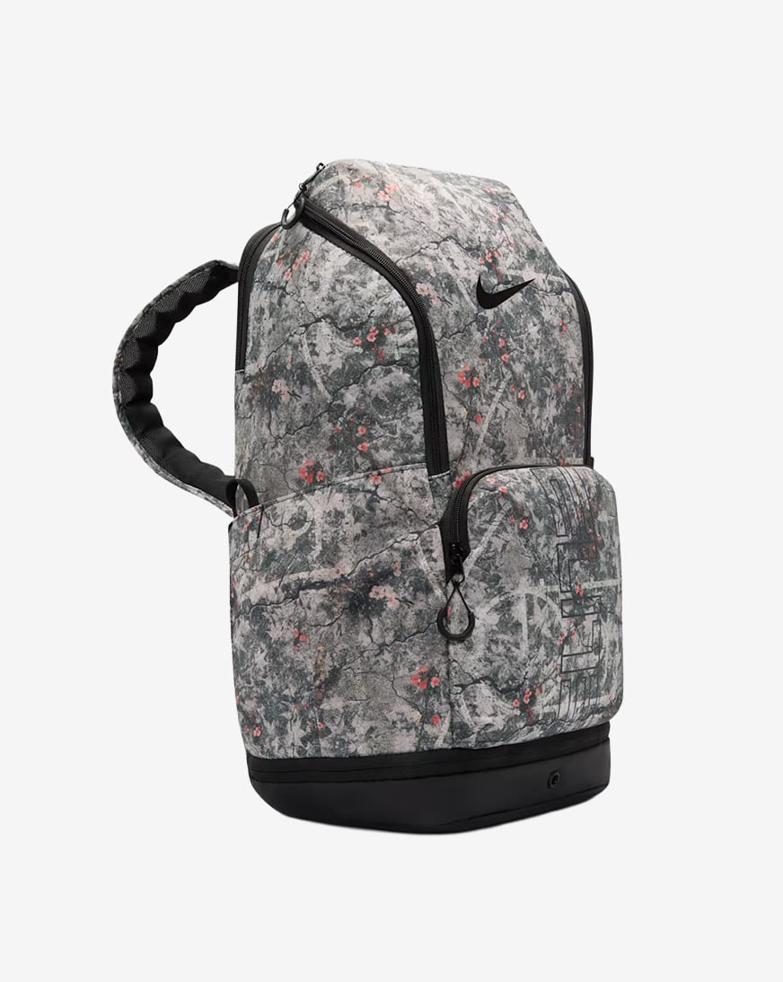 Shop Nike Varsity Elite Backpack IH7965-236 brown | SNIPES USA
