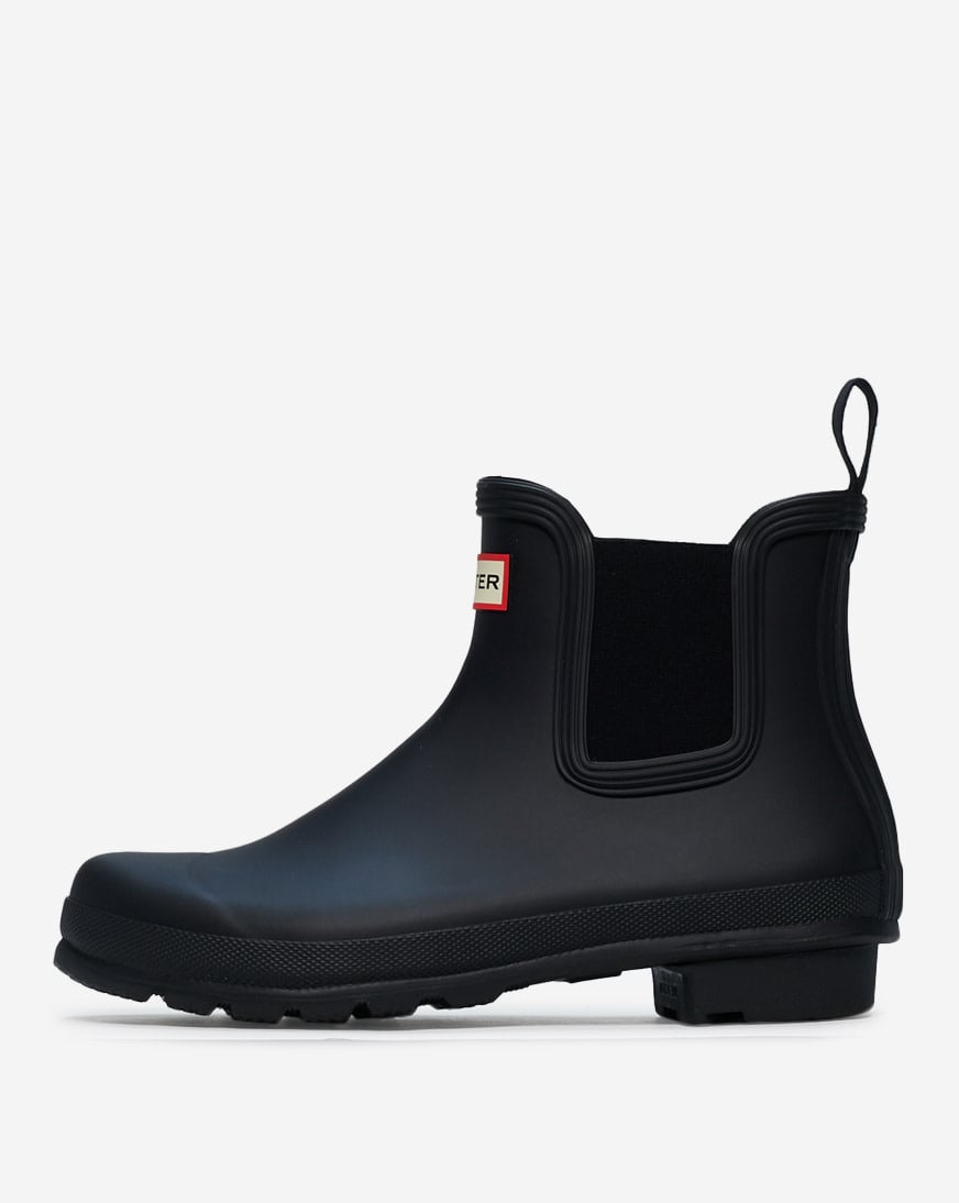 Shop Hunter Original Chelsea Boots WFS2078RMA-BLK black