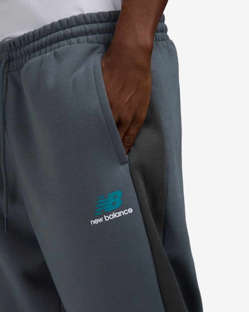 Shop New Balance Colorblock Jogger MP43522-GT grey | SNIPES USA