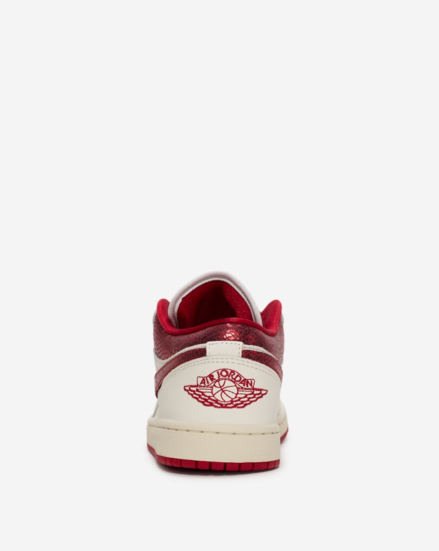 Shop Jordan Air Jordan 1 Low SE HJ9338-106 white | SNIPES USA