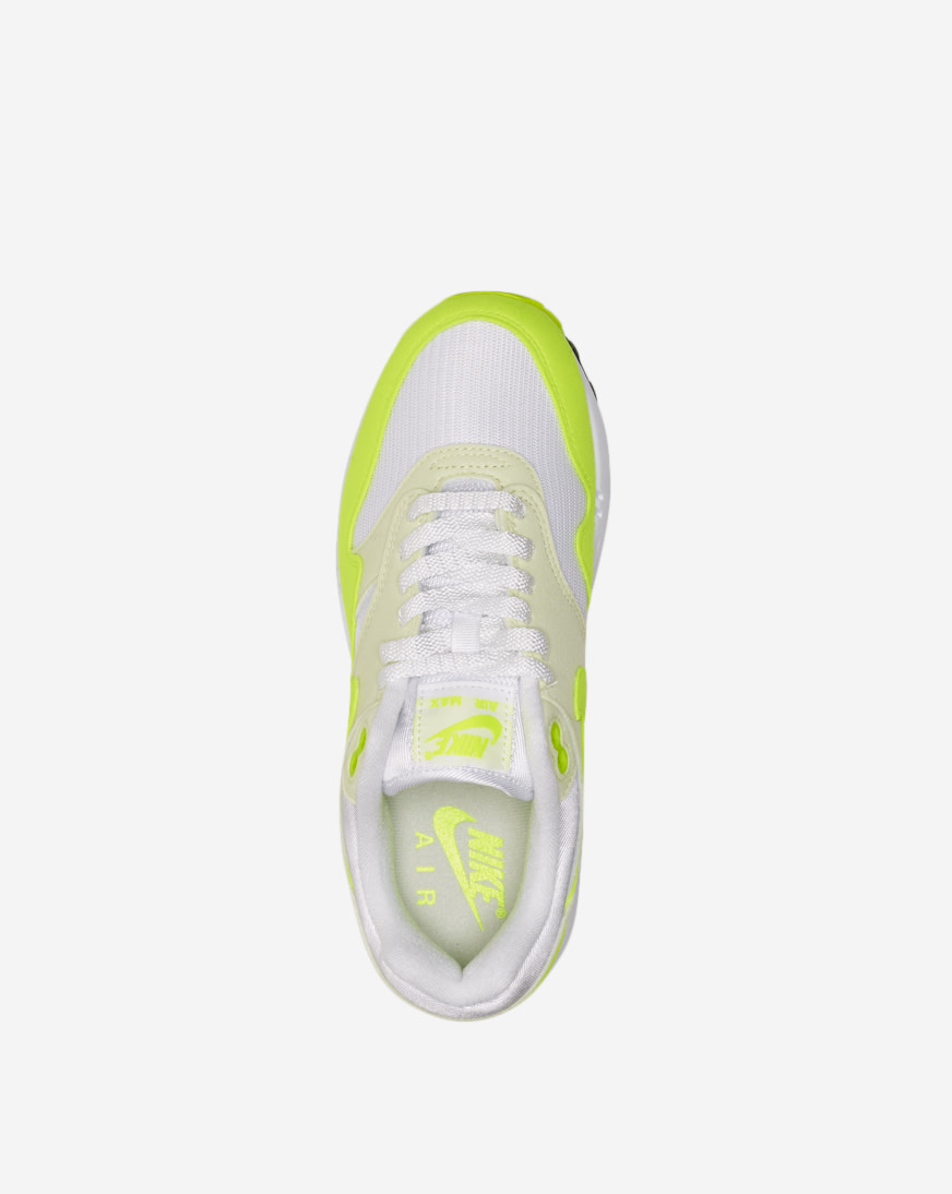 Shop Nike Air Max 1 DZ2628-100 green | SNIPES USA