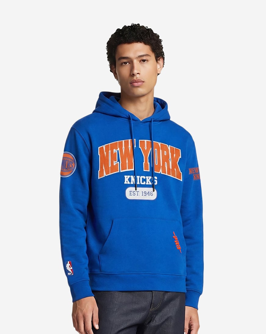 Shop PRO STANDARD New York Knicks City Arch Men's Fleece Pullover