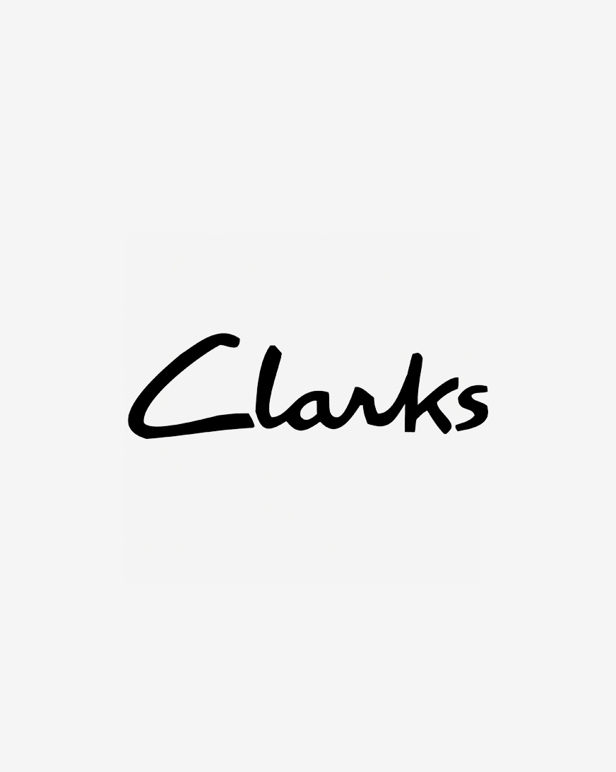 <div style="position: relative; text-align: left;">   <!-- Text Left -->   <h3 style="margin: 0 0 -5px 0; font-size: 13px; text-align: left;">CLARKS</h3>   <h4 style="margin: 0 0 -5px 0; font-size: 15px; text-align: left;">TORHILL HI</h4>   <h3 style="margin: 0; font-size: 10px; text-align: left;">STYLE: 26184649</h3>    <!-- Price -->   <span style="position: absolute; top: 0; right: 0; font-size: 15px;">$140</span> </div>