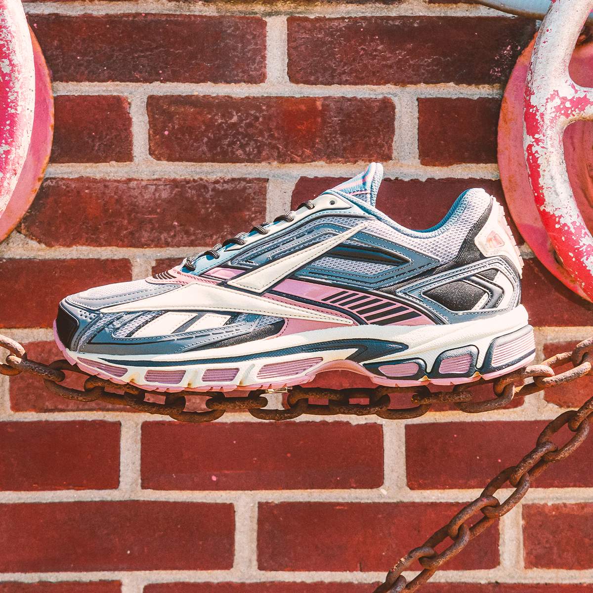 New Feature from Reebok Available exclusively at SNIPES