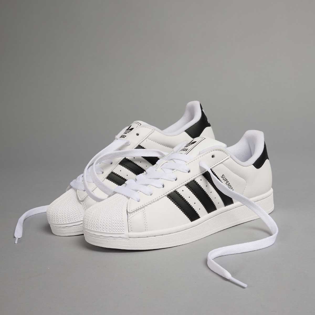 ADIDAS CLASSICS