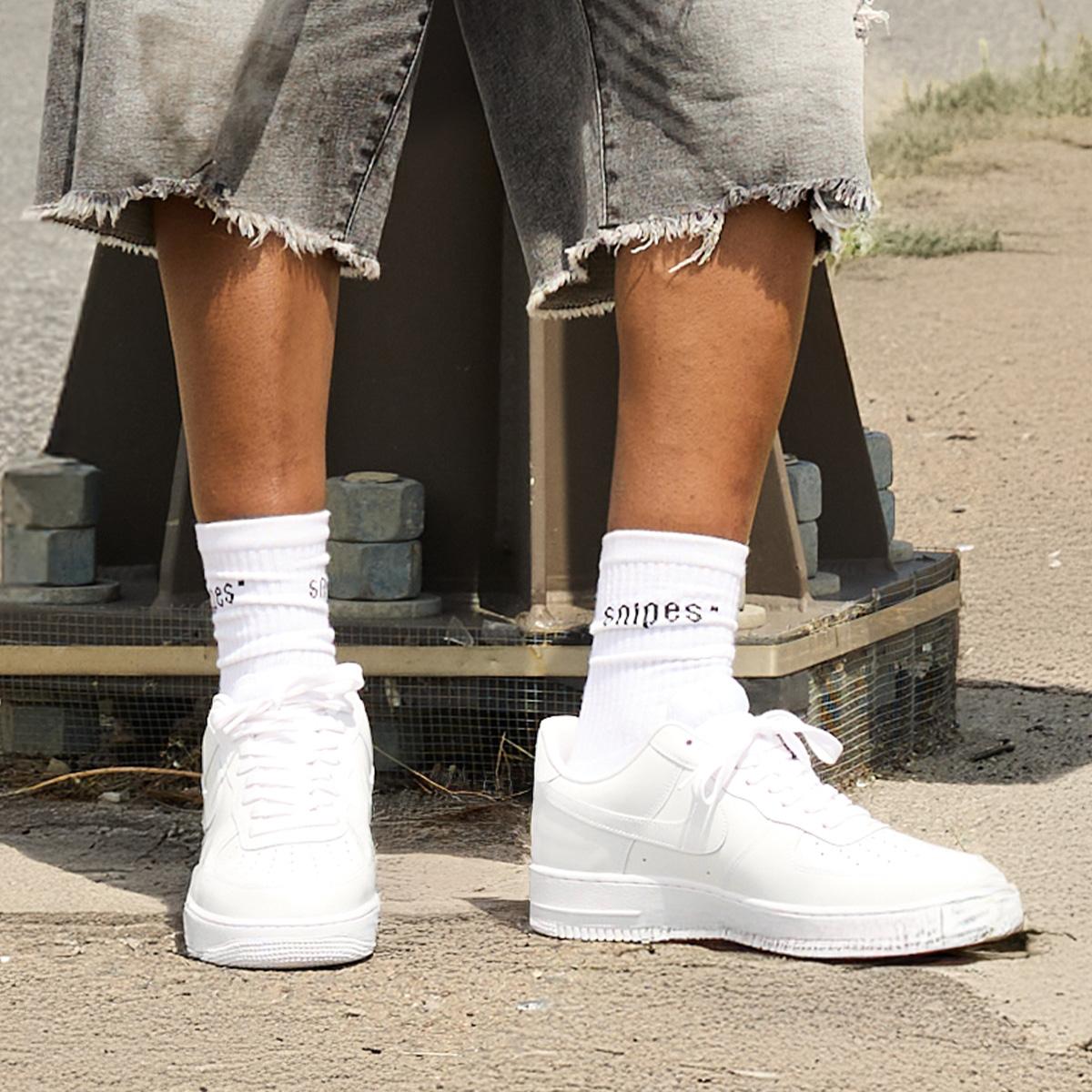 BACK TO SCHOOL KICKS