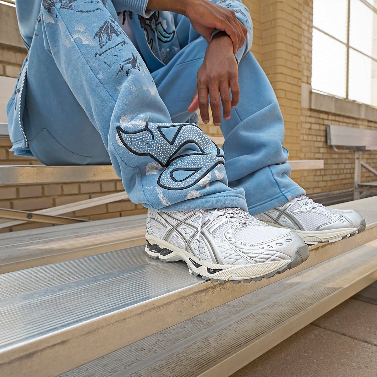 ASICS