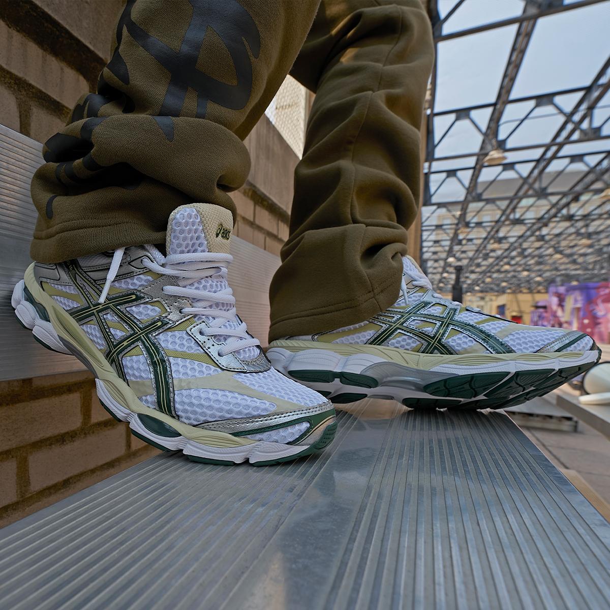 ASICS