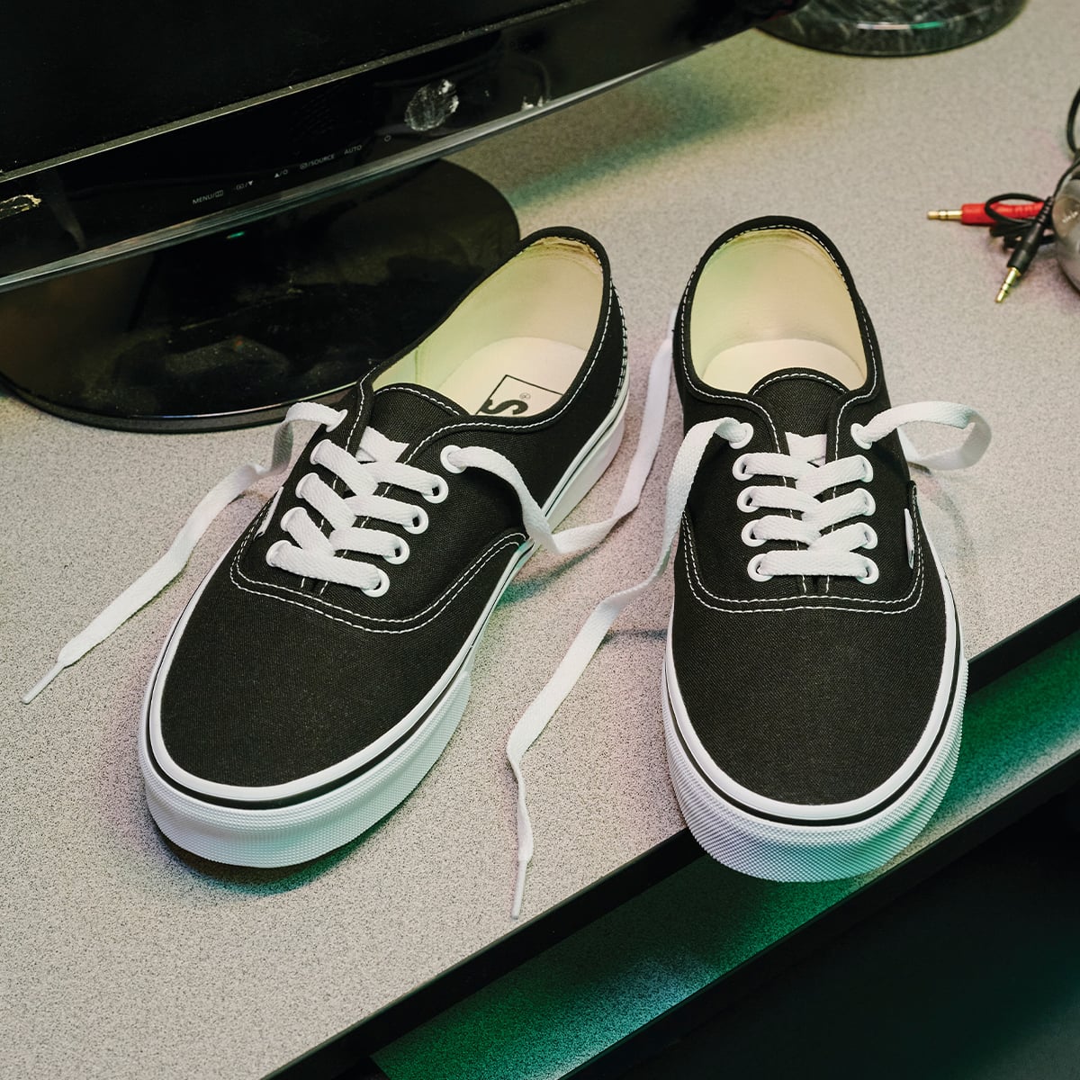 VANS