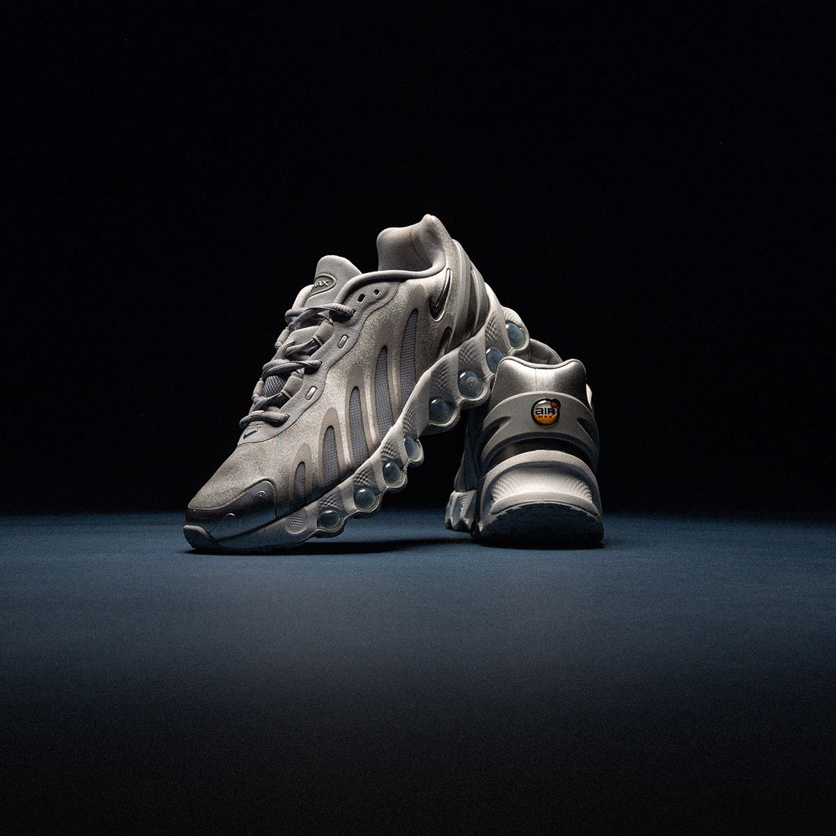 AIR MAX