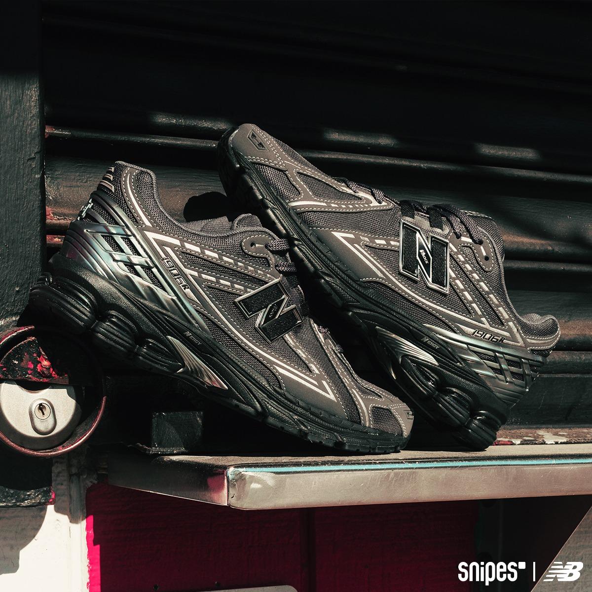 ONLY AT SNIPES - 1906R